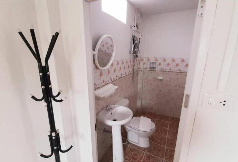 غرفة عائلية, Rapeepat Residential And Resort