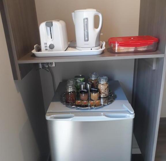 수피리어 스튜디오, Hidden Gem In Oaklands