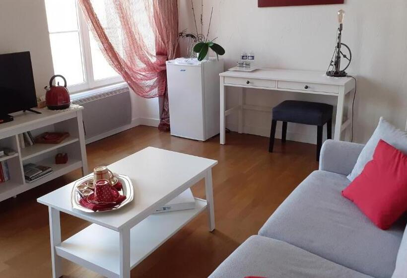 اتاق استاندارد, Izella