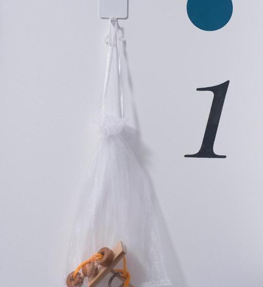 اتاق استاندارد سه نفره, Dada