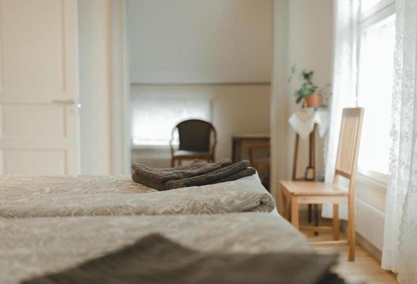 غرفة قياسية حمام مشترك, Lillstugans Gästhem Bnb