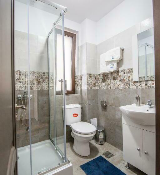 חדר סטנדרט עם מרפסת, Pensiunea Agroturistica Valentino