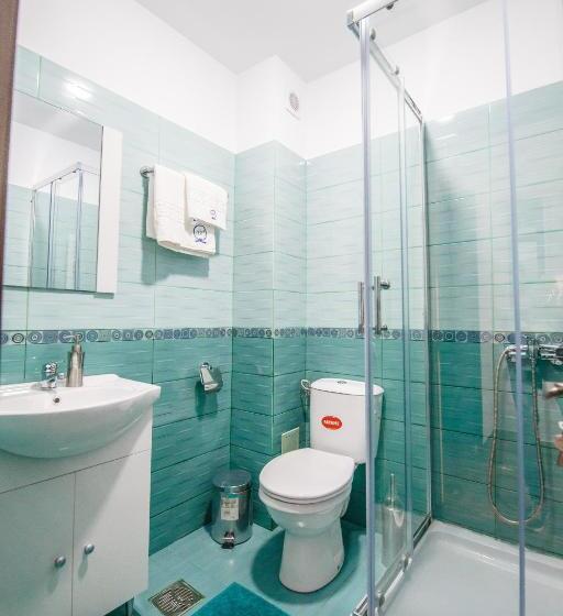 חדר סטנדרט עם מרפסת, Pensiunea Agroturistica Valentino