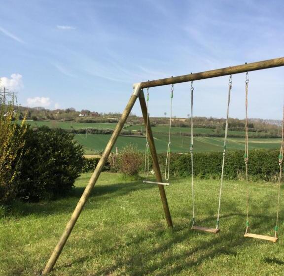 סטודיו משפחתי, Gîtes Les Amis De L Authie