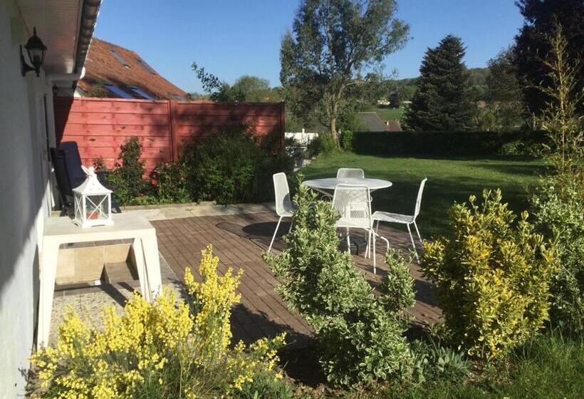 סטודיו משפחתי, Gîtes Les Amis De L Authie