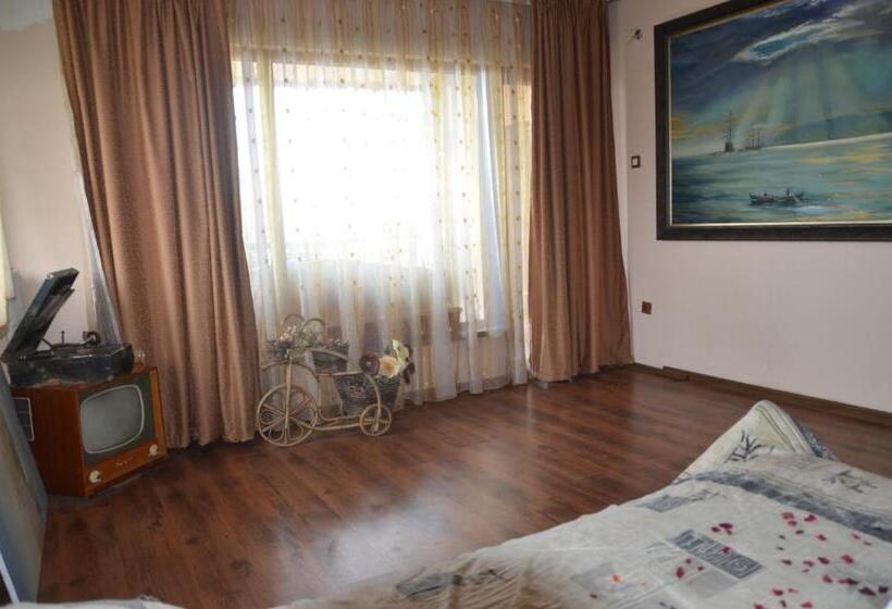 디럭스 룸, Guest House Amazonia