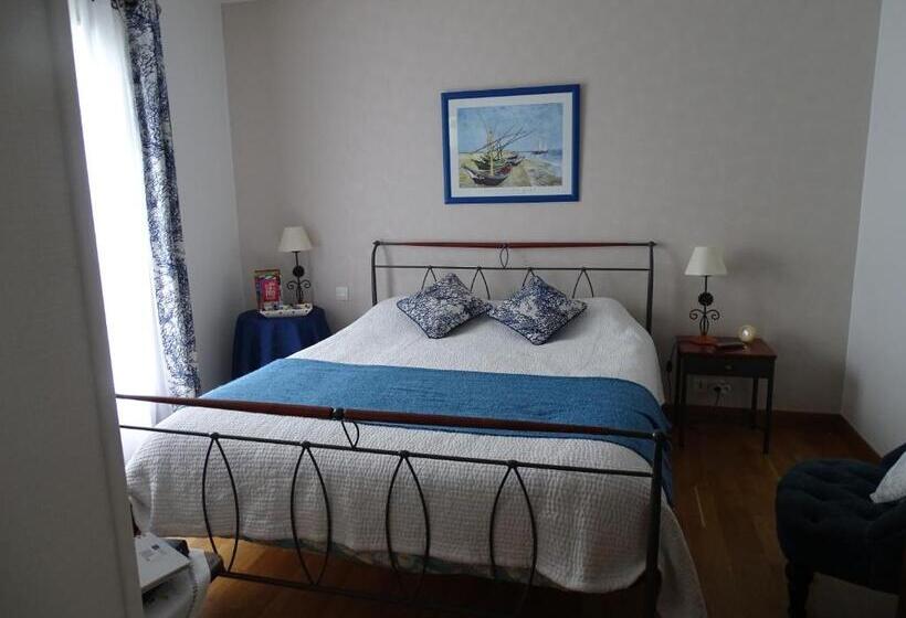 Quarto Estandar, Villa Les Hortensias B&b