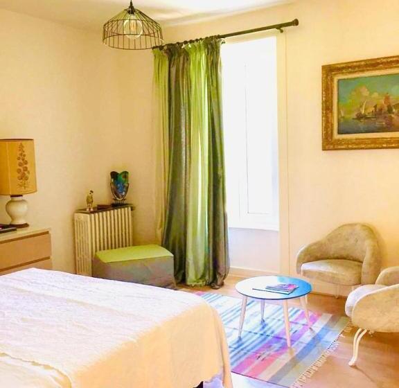 اتاق استاندارد, La Maison D Hera