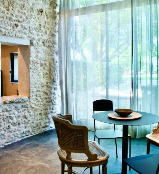 סוויטה דלוקס, Provence Km28