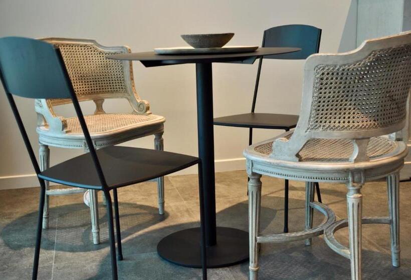 סוויטה דלוקס, Provence Km28