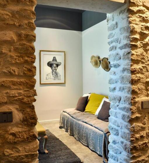 סוויטה דלוקס, Provence Km28