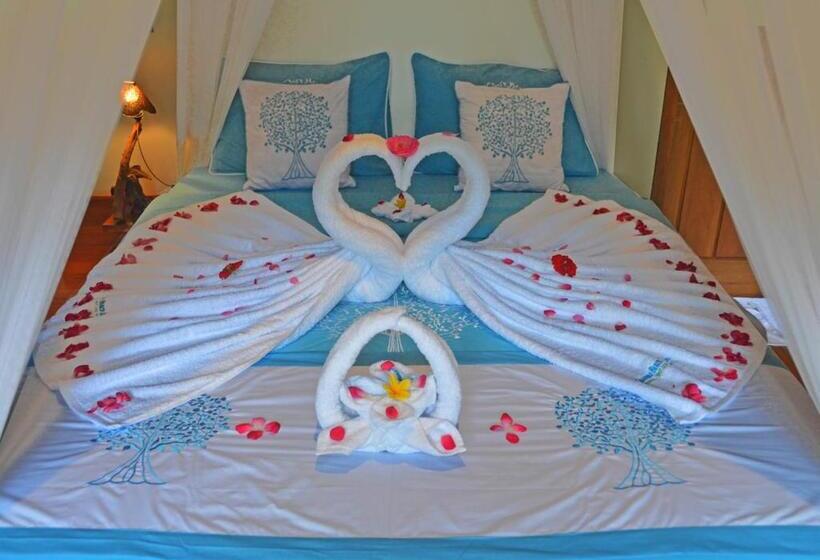 بنجلو قياسى مطلّ علي الحديقة, Lagoona Beach Bungalows   Eco Stay