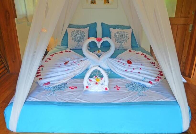 بنجلو قياسى مطلّ علي الحديقة, Lagoona Beach Bungalows   Eco Stay