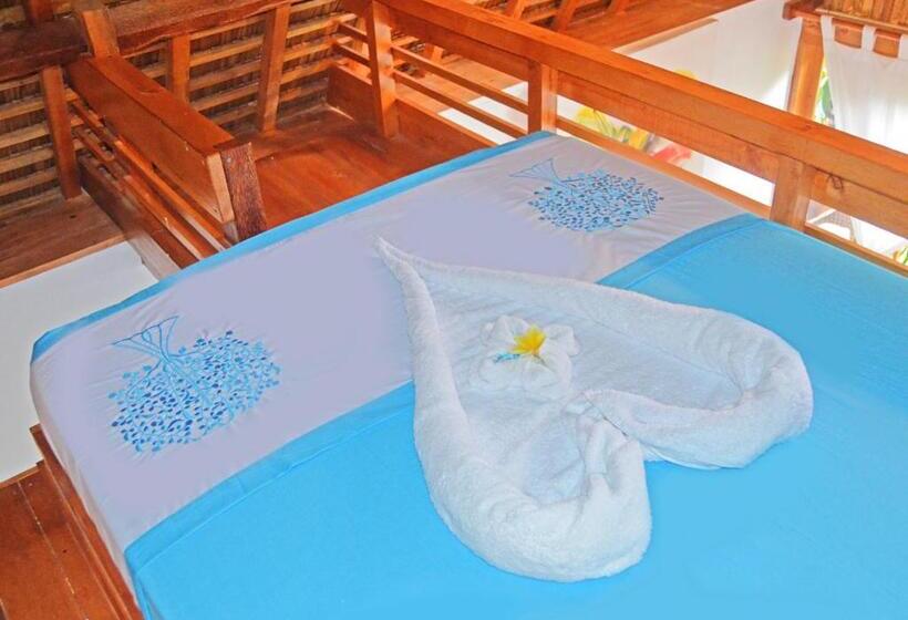 غرفة عائلية مطلّة علي الحديقة, Lagoona Beach Bungalows   Eco Stay