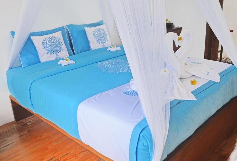 Семейный Номер Вид на Сад, Lagoona Beach Bungalows   Eco Stay