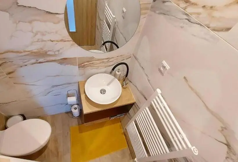 バルコニー付き１ベッドルームアパートメント, Apartmány Podlavice