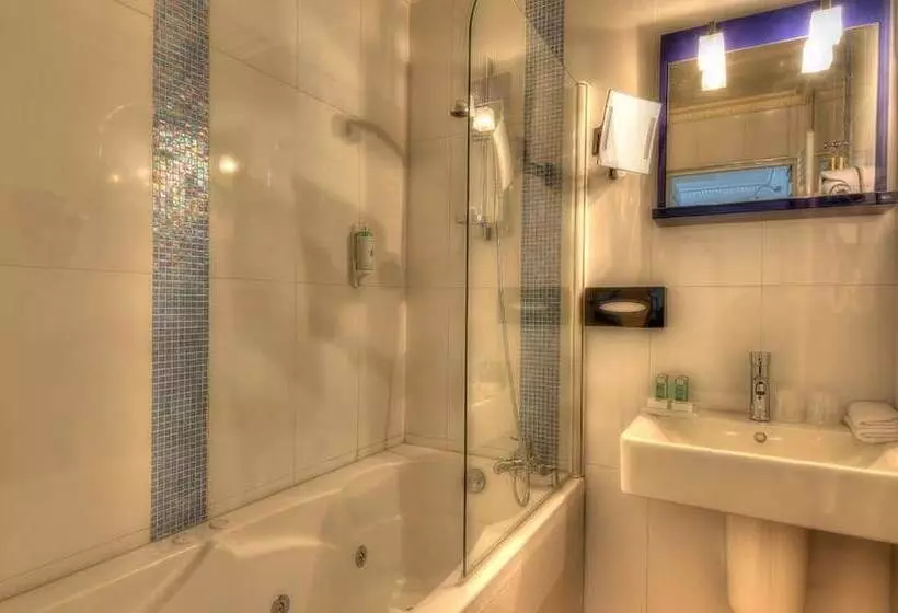 اتاق راحتی, Villa Aultia