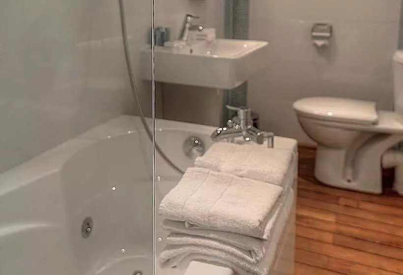 اتاق راحتی, Villa Aultia