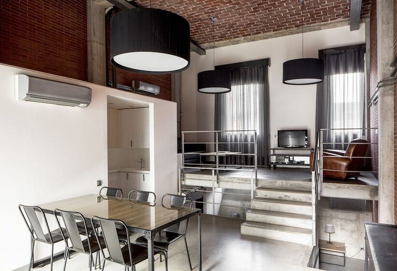 آپارتمان خانوادگی, Barcelona Apartment Republica