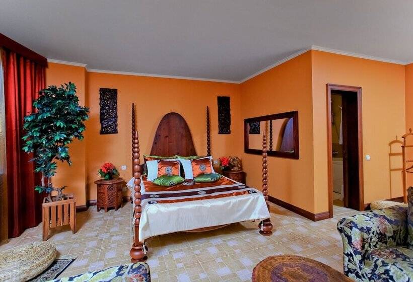 سوییت, Business Hotel Avrora