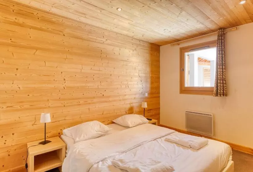 5 Bedroom Apartment, Dormio Resort Les Portes Du Grand Massif