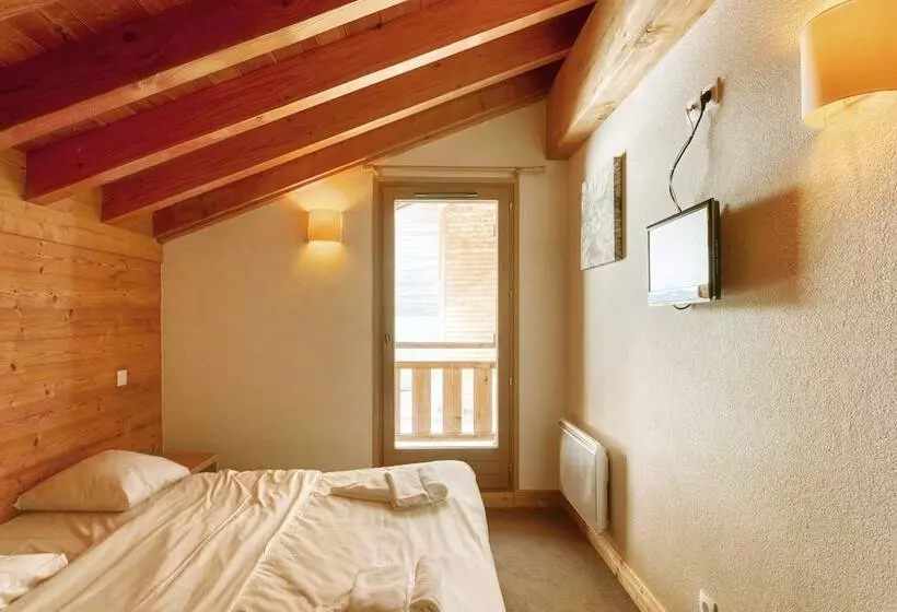 5 Bedroom Apartment, Dormio Resort Les Portes Du Grand Massif