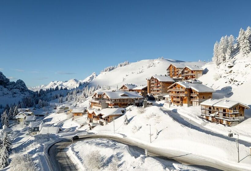 Апартаменты 4 Спальни, Dormio Resort Les Portes Du Grand Massif