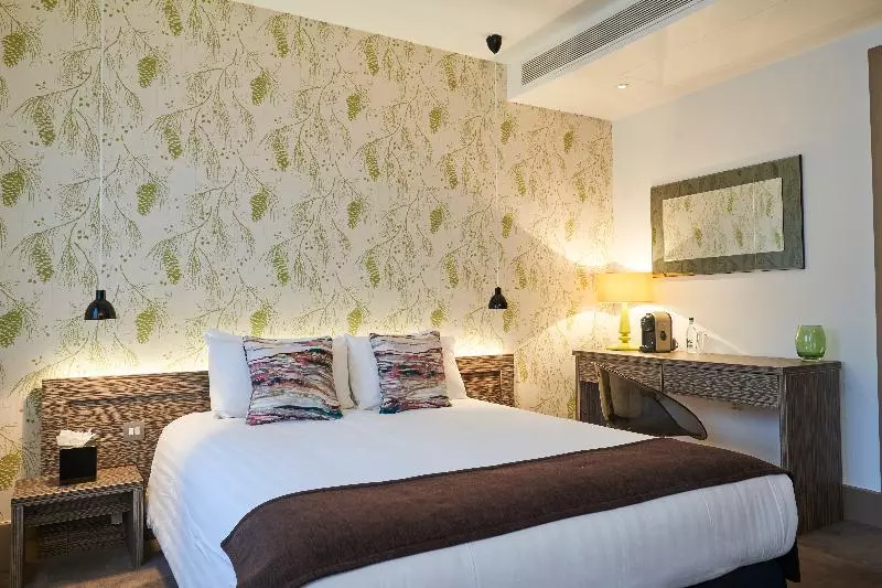 Executive-huone, Bosco