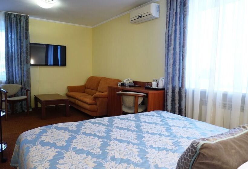 سوئیت با وان آب گرم, Gallery