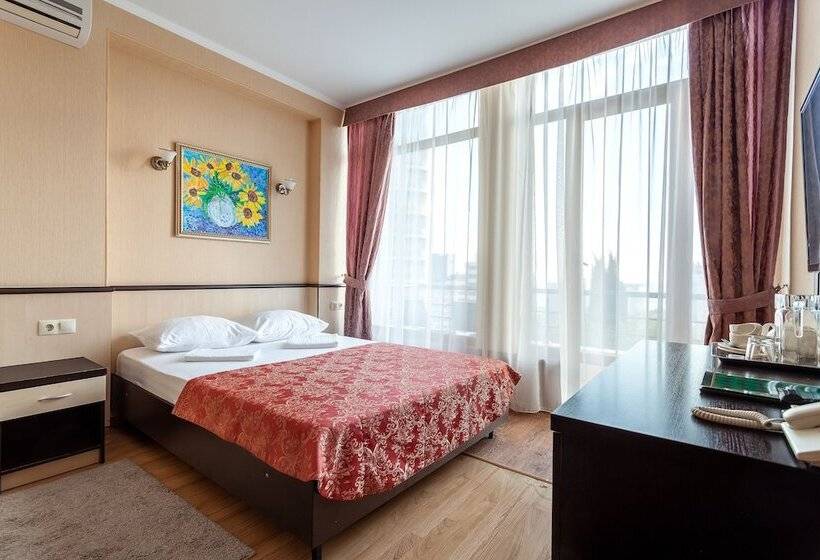 اتاق استاندارد با بالکن, Grace Nairi