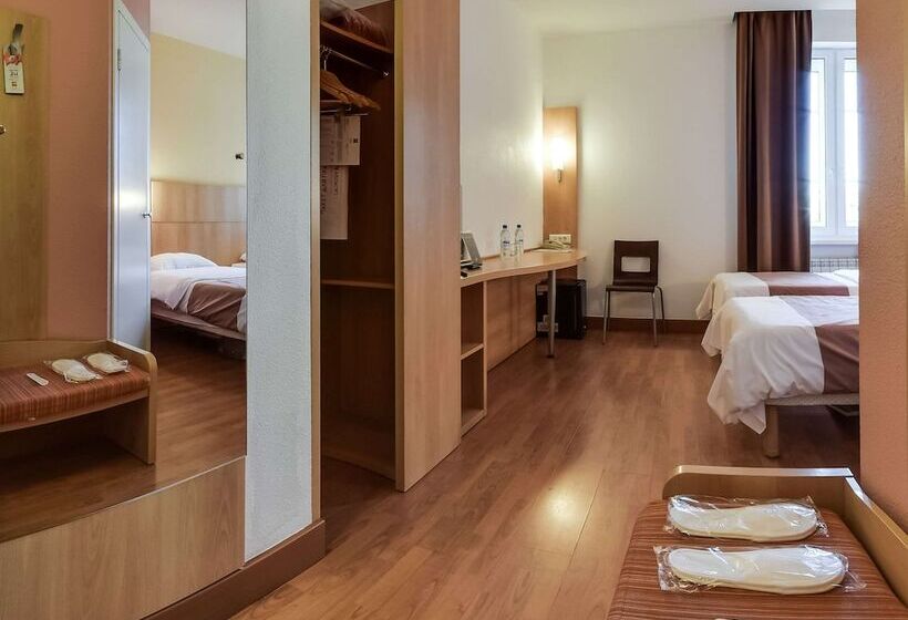 اتاق استاندارد, Ibis Sibir Omsk