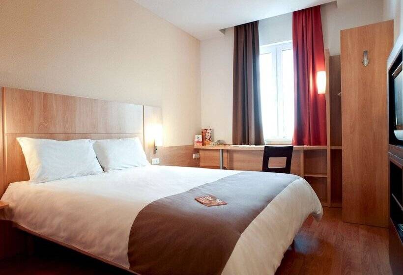 اتاق سوپریور, Ibis Sibir Omsk