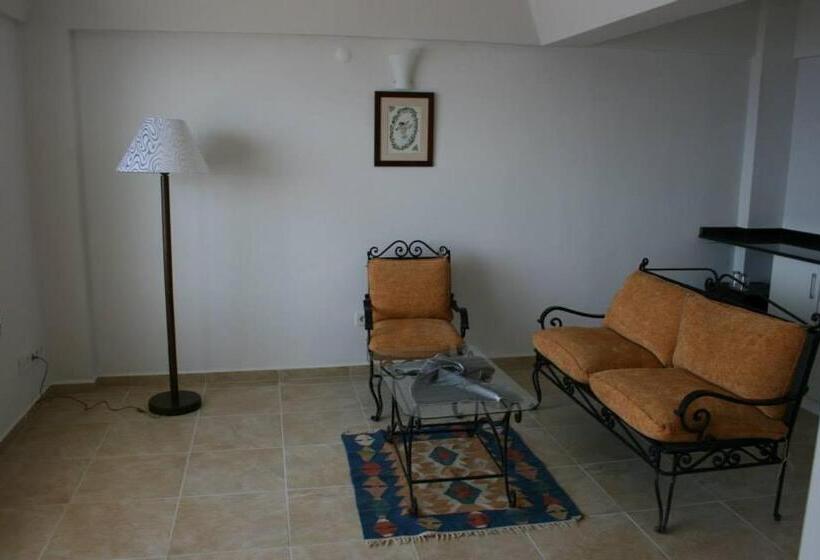 سوییت سوپریور, Kulube