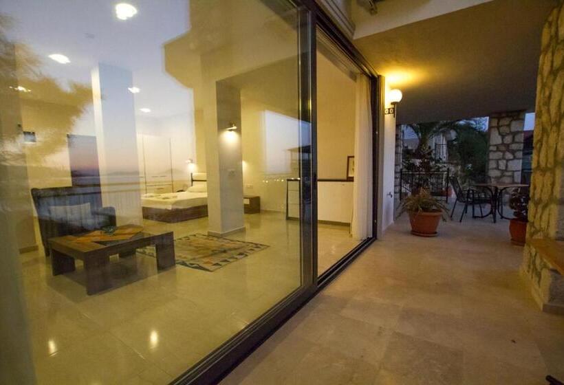 سوییت سوپریور, Kulube