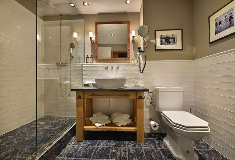 اتاق پریمیوم سه تخته, Loft Hotel Bratislava