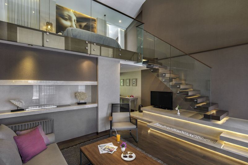 Люкс Премиум, Marti Hemithea