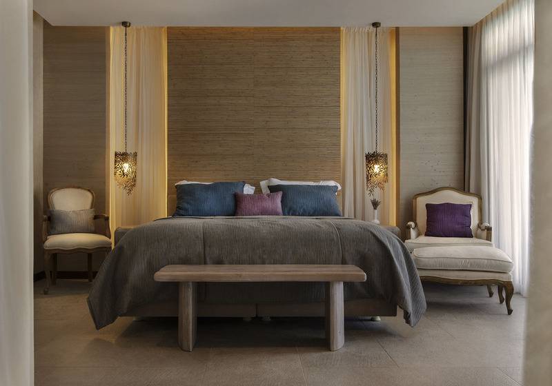 Номер Superior, Marti Hemithea