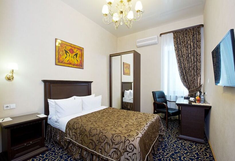 اتاق استاندارد یک نفره, Metelitsa