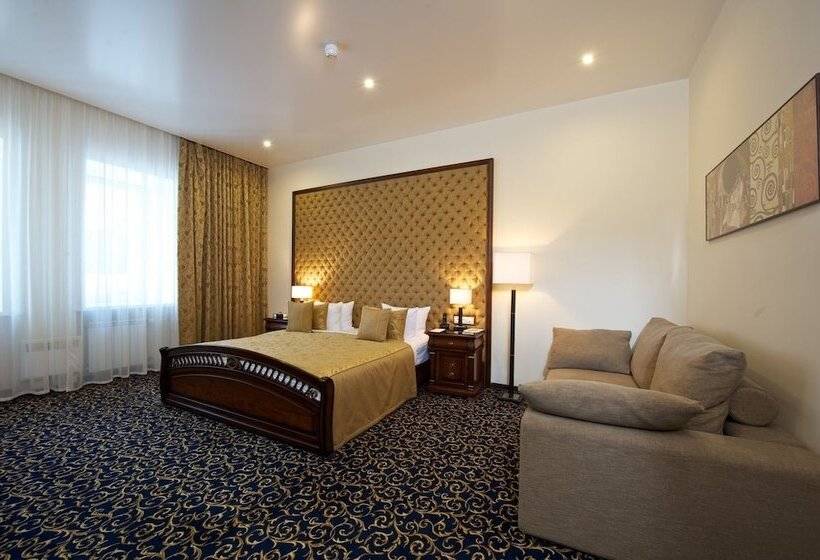 سوییت اجرایی, Metelitsa