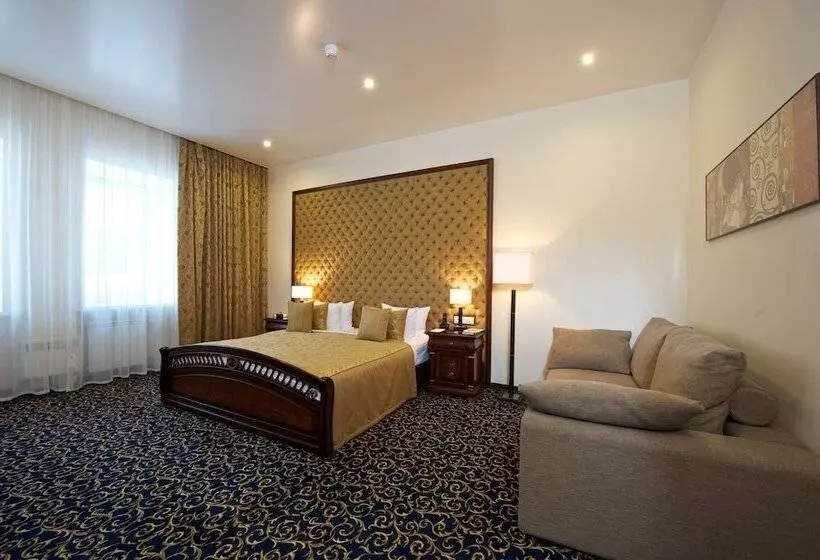 سوییت اجرایی, Metelitsa