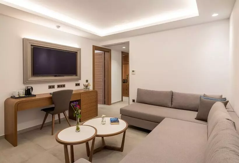 سوئیت سلطنتی 2 خوابه, Nana Golden Beach All Inclusive