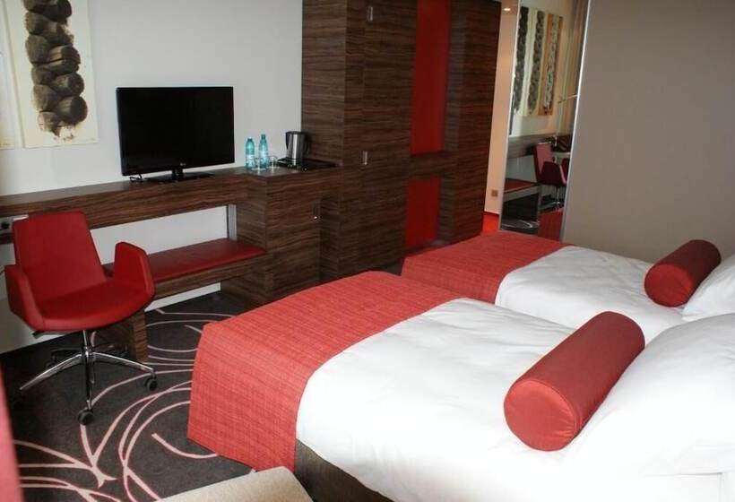 Номер Стандарт, Ramada By Wyndham Pitesti