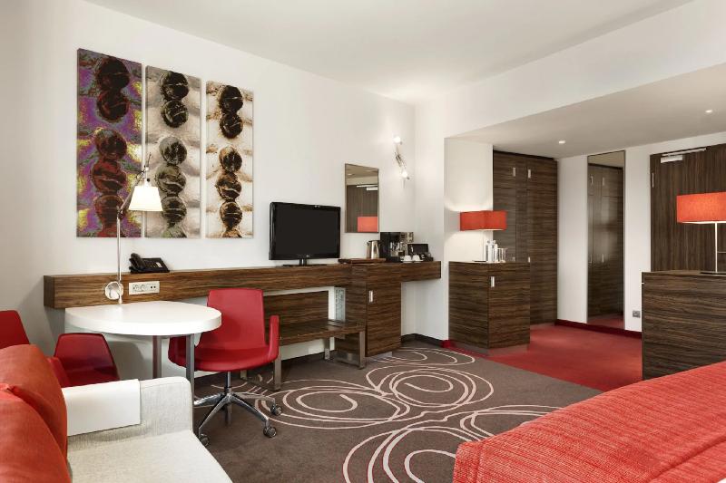 Номер Executive, Ramada By Wyndham Pitesti