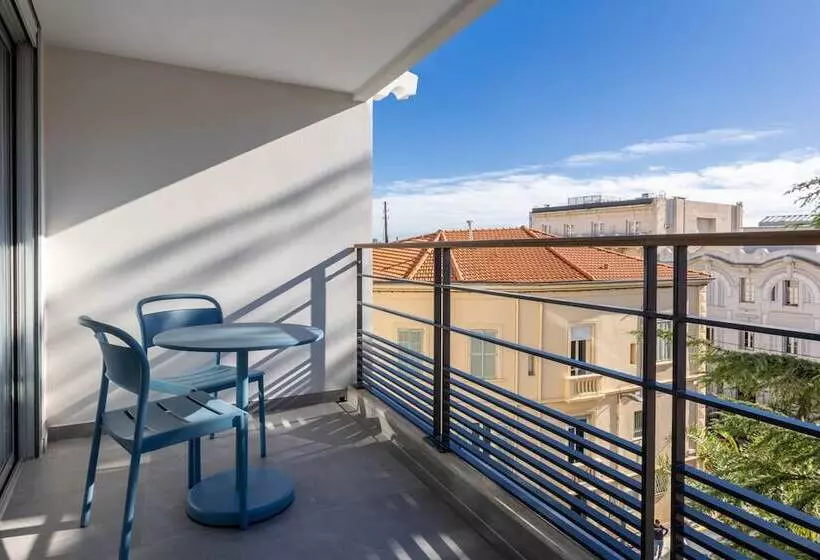 استودیوی استاندارد با تخت دوبل, Staybridge Suites   Cannes Centre, An Ihg