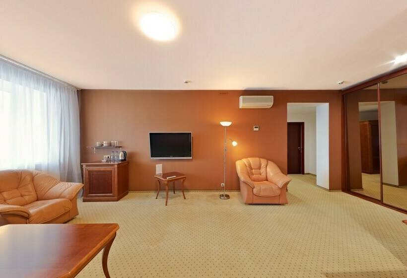 جناح, Ugorskaya Dolina