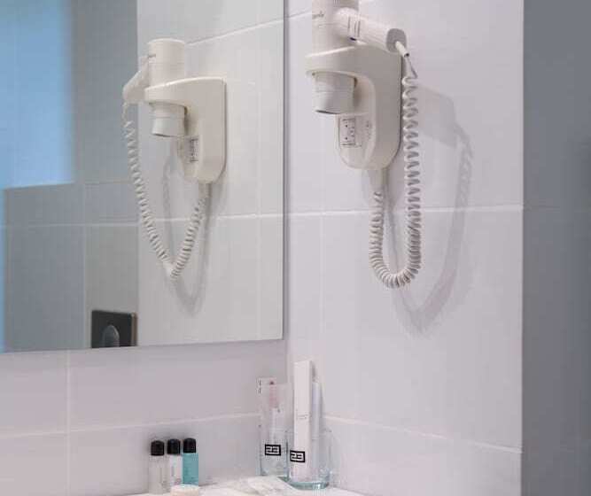 اتاق راحتی, Zolotoy Zaton