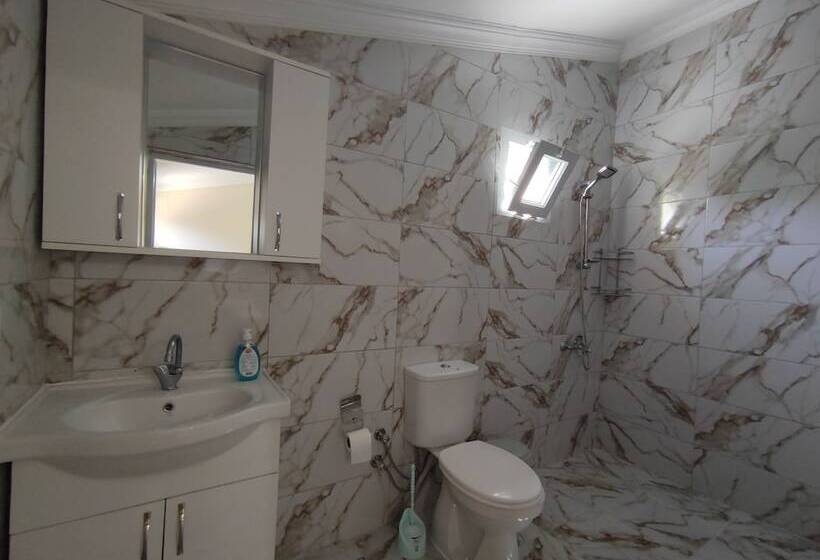 经济房, Karaca Apart