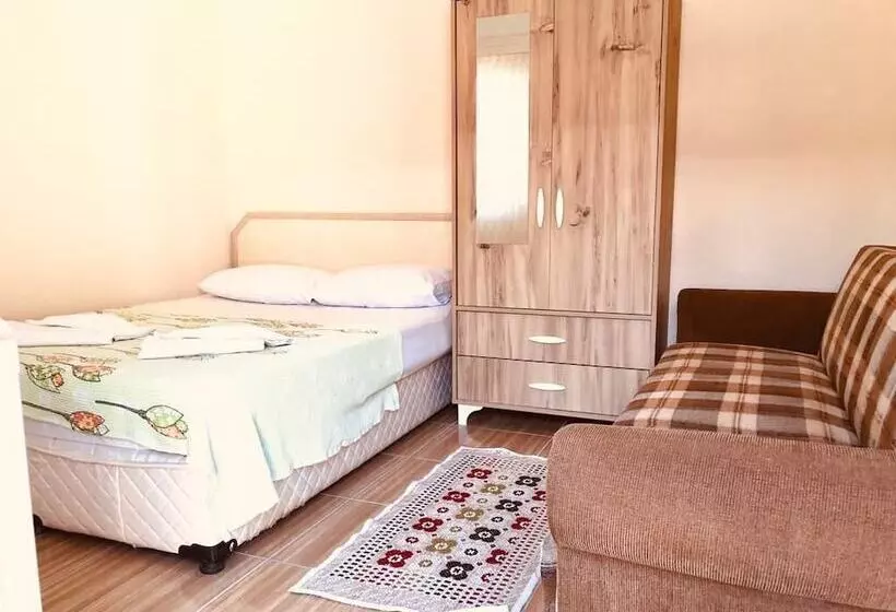 Economy-huone, Karaca Apart