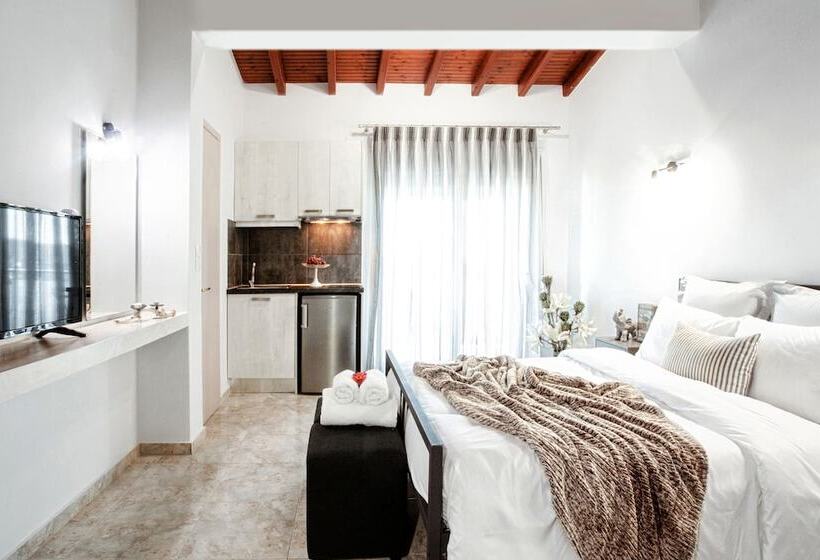 إستوديو سوبيريور, Poseidon Villas