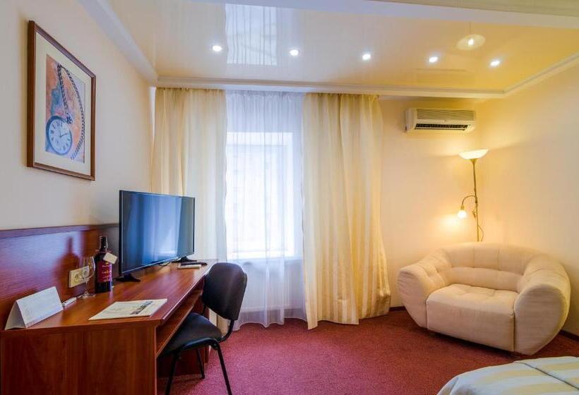 غرفة قياسية فردية, Raziotel Kryvyi Rih